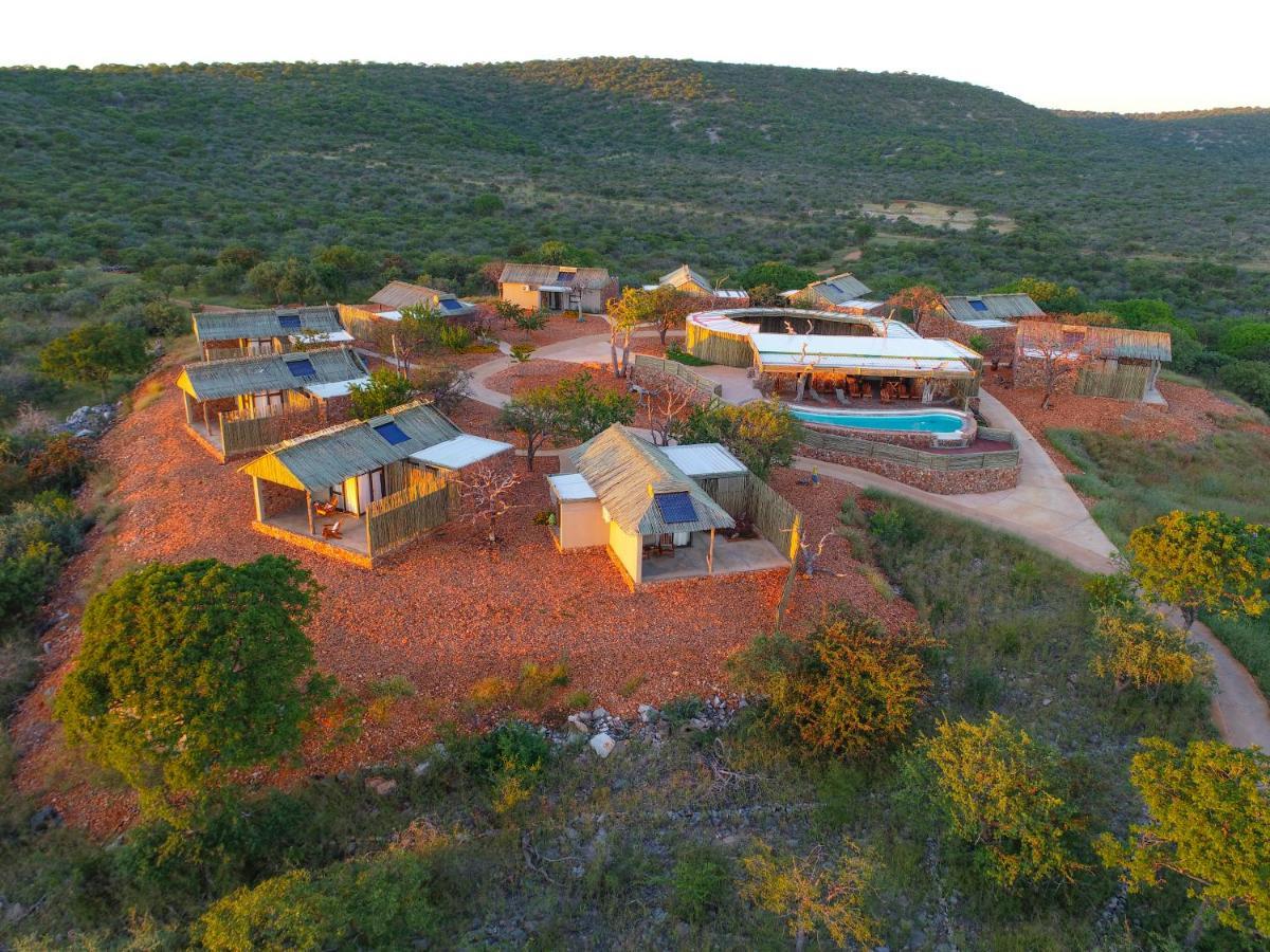 Okutala Etosha Lodge Outjo Bagian luar foto
